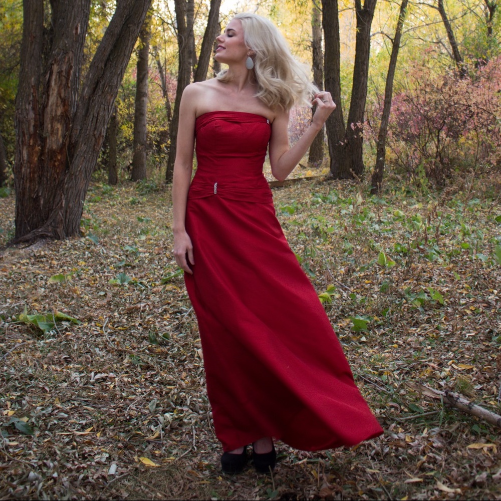 Red Satin Prom Dress
